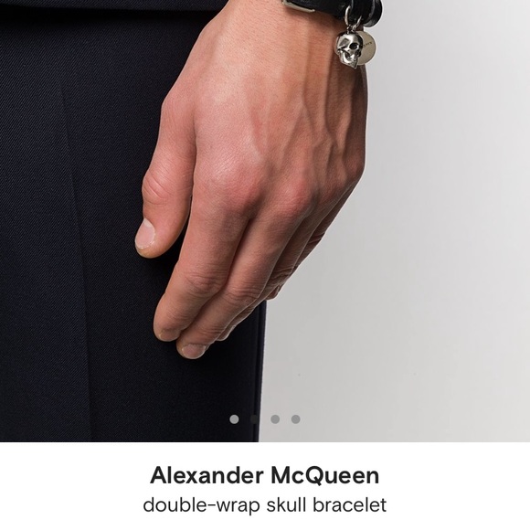 Alexander McQueen double-wrap skull bracelet - Picture 2 of 7